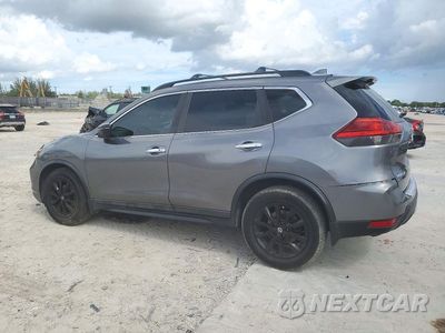 Drugie zdjęcie samochodu z przodu: 2017 NISSAN ROGUE SV VIN:5N1AT2MT6HC865914 - miniatura
