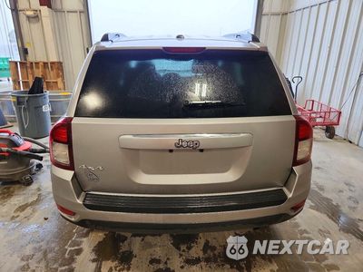 Zdjęcie 6 z 14 samochodu: 2016 JEEP COMPASS SPORT VIN:1C4NJDBBXGD626716 - miniatura