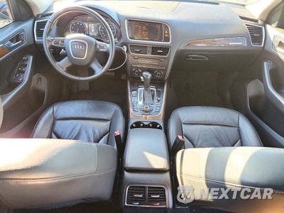 Zdjęcie 8 z 13 samochodu: 2010 AUDI Q5 PREMIUM PLUS VIN:WA1LKAFP2AA079159 - miniatura