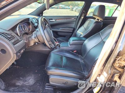 Zdjęcie 7 z 12 samochodu: 2021 CHRYSLER 300 S VIN:2C3CCABG5MH538199 - miniatura