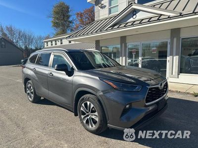 2023 TOYOTA HIGHLANDER XLE 5TDKDRAH1PS515621 - główne zdjęcie licytacji z USA - miniatura