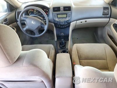 Zdjęcie 8 z 12 samochodu: 2006 HONDA ACCORD VALUE VIN:1HGCM55186A075243 - miniatura