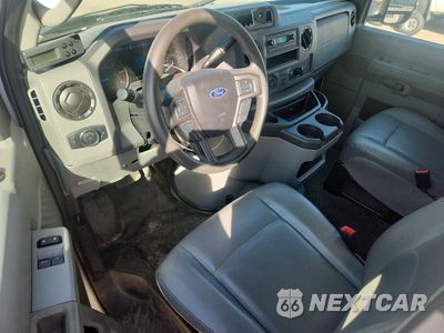 Zdjęcie 8 z 13 samochodu: 2023 FORD ECONOLINE E350 SUPER DUTY CUTAWAY VAN VIN:1FDWE3FK9PDD31812 - miniatura