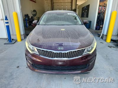 Piąte zdjęcie samochodu w środku: 2017 KIA OPTIMA EX VIN:5XXGU4L34HG163261 - miniatura