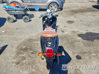 Zdjęcie 6 z 9 samochodu: 2004 YAMAHA YJ50 VIN:JYASA17AX4A019872 - miniatura