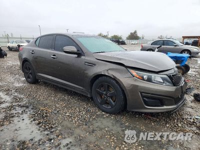 Czwarte zdjęcie samochodu z boku: 2014 KIA OPTIMA LX VIN:5XXGM4A70EG312377 - miniatura