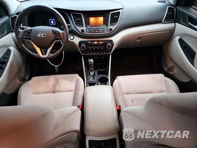 Zdjęcie 8 z 13 samochodu: 2017 HYUNDAI TUCSON LIMITED VIN:KM8J3CA25HU582819 - miniatura