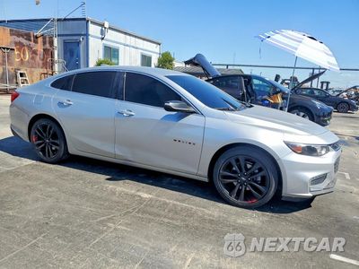 Czwarte zdjęcie samochodu z boku: 2018 CHEVROLET MALIBU LT VIN:1G1ZD5ST4JF121332 - miniatura