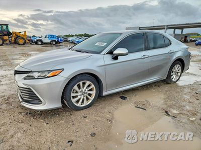 2023 TOYOTA CAMRY LE 4T1C11BK5PU094163 - główne zdjęcie licytacji z USA - miniatura