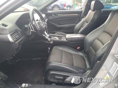 Zdjęcie 7 z 12 samochodu: 2018 HONDA ACCORD SPORT VIN:1HGCV1F30JA246226 - miniatura