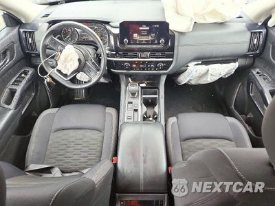 Zdjęcie 8 z 13 samochodu: 2025 NISSAN PATHFINDER SV VIN:5N1DR3BA0SC245652 - miniatura