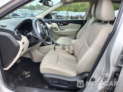 Zdjęcie 7 z 14 samochodu: 2019 NISSAN ROGUE SPORT SL VIN:JN1BJ1CR2KW625234 - miniatura