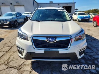Piąte zdjęcie samochodu w środku: 2020 SUBARU FORESTER TOURING VIN:JF2SKAXC5LH605180 - miniatura