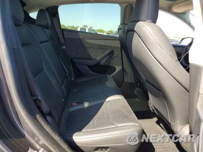 Zdjęcie 10 z 12 samochodu: 2026 TESLA MODEL Y VIN:7SAYGDEEXTA413284 - miniatura