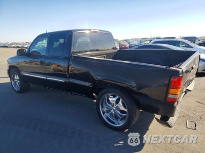 Drugie zdjęcie samochodu z przodu: 2005 GMC NEW SIERRA C1500 VIN:2GTEC19N851297743 - miniatura