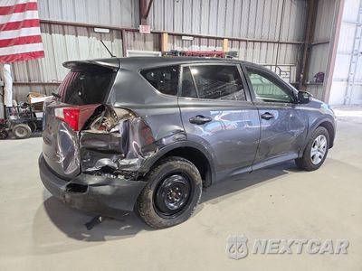 Trzecie zdjęcie samochodu z tyłu: 2015 TOYOTA RAV4 LE VIN:JTMBFREV3FD146653 - miniatura
