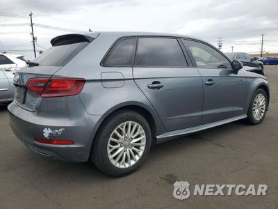 Trzecie zdjęcie samochodu z tyłu: 2016 AUDI A3 E-TRON PREMIUM ULTRA VIN:WAUVPBFF9GA138761 - miniatura