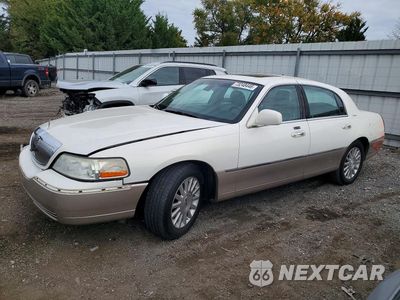 2003 LINCOLN TOWN CAR SIGNATURE 1LNHM82W43Y643251 - główne zdjęcie licytacji z USA - miniatura