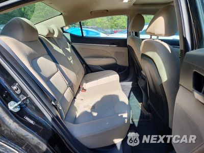 Zdjęcie 10 z 12 samochodu: 2017 HYUNDAI ELANTRA VALUE EDITION VIN:5NPD84LF4HH189302 - miniatura