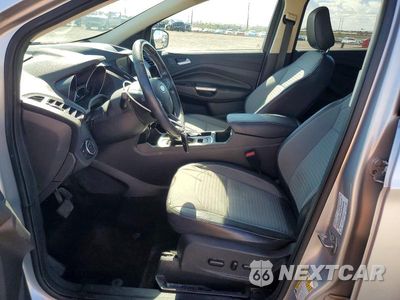 Zdjęcie 7 z 12 samochodu: 2019 FORD ESCAPE SE VIN:1FMCU9GD8KUA64387 - miniatura