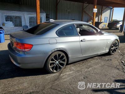 Trzecie zdjęcie samochodu z tyłu: 2009 BMW 328 XI VIN:WBAWC33519PU84725 - miniatura