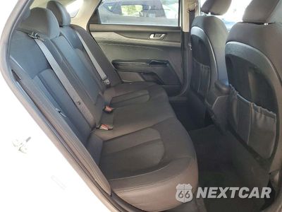 Zdjęcie 10 z 12 samochodu: 2023 KIA K5 LXS VIN:5XXG14J23PG204660 - miniatura