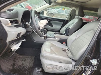 Zdjęcie 7 z 13 samochodu: 2022 TOYOTA HIGHLANDER XLE VIN:5TDGZRAH6NS140815 - miniatura