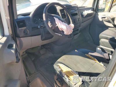 Zdjęcie 8 z 14 samochodu: 2007 DODGE SPRINTER 2500 VIN:WD0PE845075183411 - miniatura