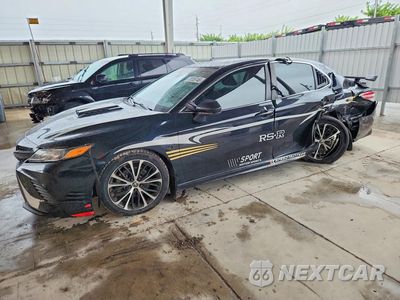 2020 TOYOTA CAMRY SE 4T1G11AK2LU946546 - główne zdjęcie licytacji z USA - miniatura