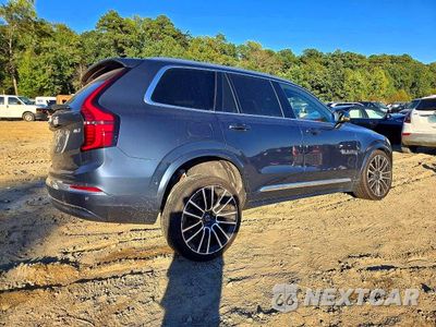 Trzecie zdjęcie samochodu z tyłu: 2026 VOLVO XC90 PLUS VIN:YV4062JE1T1522913 - miniatura