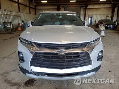 Piąte zdjęcie samochodu w środku: 2022 CHEVROLET BLAZER 3LT VIN:3GNKBJRS6NS139845 - miniatura