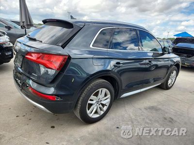 Trzecie zdjęcie samochodu z tyłu: 2020 AUDI Q5 PREMIUM VIN:WA1ANAFY4L2107919 - miniatura