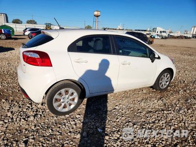 Trzecie zdjęcie samochodu z tyłu: 2014 KIA RIO LX VIN:KNADM5A35E6420043 - miniatura