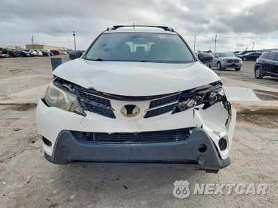 Piąte zdjęcie samochodu w środku: 2015 TOYOTA RAV4 LE VIN:JTMZFREV5FJ040706 - miniatura