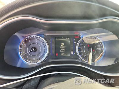 Zdjęcie 9 z 12 samochodu: 2016 CHRYSLER 200 LIMITED VIN:1C3CCCAB6GN183279 - miniatura