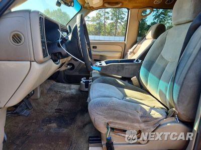 Zdjęcie 7 z 13 samochodu: 2003 CHEVROLET TAHOE C1500 VIN:1GNEC13V43R154079 - miniatura