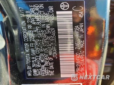 Zdjęcie 12 z 12 samochodu: 2018 TOYOTA PRIUS THREE VIN:JTDKARFU7J3054609 - miniatura