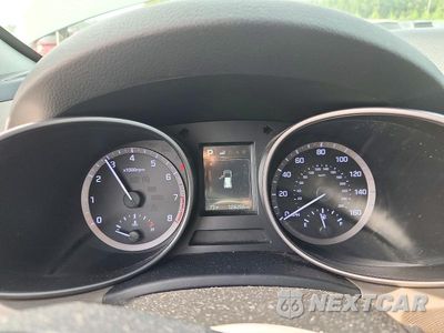 Zdjęcie 9 z 12 samochodu: 2018 HYUNDAI SANTA FE SPORT 2.4L VIN:5XYZU3LB9JG570939 - miniatura