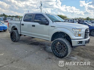 Czwarte zdjęcie samochodu z boku: 2017 FORD F150 SUPERCREW VIN:1FTEW1EF4HKC42832 - miniatura