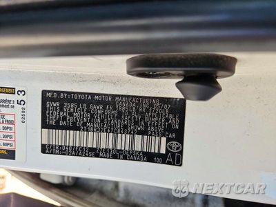 Zdjęcie 12 z 12 samochodu: 2007 TOYOTA COROLLA S VIN:2T1BR32E47C843742 - miniatura