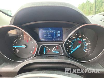 Zdjęcie 9 z 13 samochodu: 2015 FORD ESCAPE S VIN:1FMCU0F78FUC24622 - miniatura