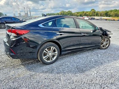 Trzecie zdjęcie samochodu z tyłu: 2018 HYUNDAI SONATA LIMITED VIN:5NPE34AF3JH622409 - miniatura