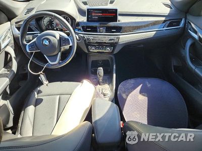 Zdjęcie 8 z 13 samochodu: 2020 BMW X1 XDRIVE28I VIN:WBXJG9C05L5R00824 - miniatura