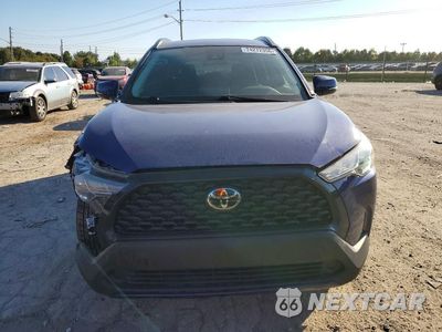Piąte zdjęcie samochodu w środku: 2022 TOYOTA COROLLA CROSS LE VIN:7MUCAABG0NV033570 - miniatura