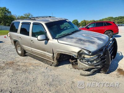 Czwarte zdjęcie samochodu z boku: 2000 CHEVROLET TAHOE K1500 VIN:1GNEK13T8YJ159518 - miniatura