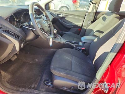 Zdjęcie 7 z 12 samochodu: 2016 FORD FOCUS SE VIN:1FADP3F29GL293709 - miniatura