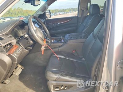 Zdjęcie 7 z 13 samochodu: 2015 CADILLAC ESCALADE LUXURY VIN:1GYS4MKJXFR739658 - miniatura