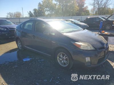 Czwarte zdjęcie samochodu z boku: 2011 TOYOTA PRIUS THREE VIN:JTDKN3DU3B1419224 - miniatura