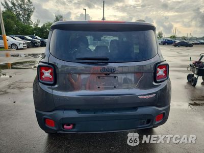 Zdjęcie 6 z 13 samochodu: 2017 JEEP RENEGADE TRAILHAWK VIN:ZACCJBCB2HPE96900 - miniatura