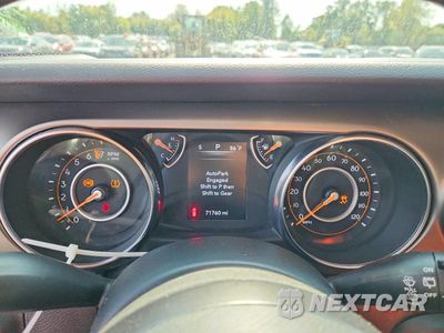 Zdjęcie 9 z 12 samochodu: 2019 JEEP WRANGLER UNLIMITED SPORT VIN:1C4HJXDG3KW526882 - miniatura